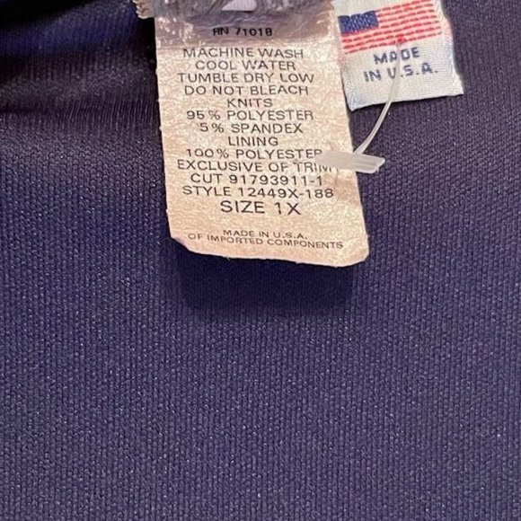 Women's Lucie Lu Hoodstooth Dress - Picture 3 of 4